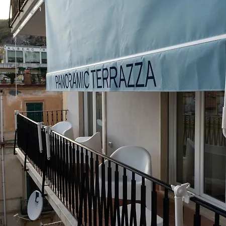 Panoramic Terrazza - Localita マイオーリ