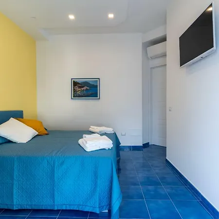 Panoramic Terrazza - Località Alojamento de Acomodação e Pequeno-almoço 4*